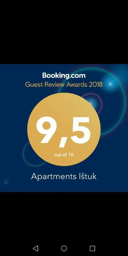 Apartments Istuk 비르 외부 사진